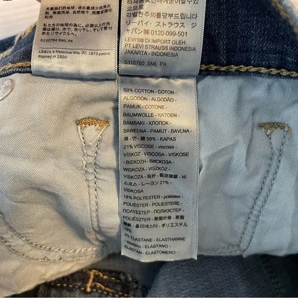 Levi's Classic Straight Jeans Women’s 10 Blue (W30 L30) Mid Rise Hypersoft Denim - Picture 14 of 14